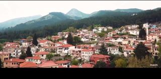 Αφιερωμένο τέτοιες μέρες που υπάρχει χορευτική διάθεση.. χρόνια πολλά.. #onair #mix #greek #events #musik #nk #nikoskaloudiscom #xmas #christmastime