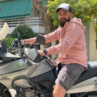 Βόλτα με τη μηχανή.. αξία ανεκτίμητη!!!!! #pasxa #pasxa2020 #motorbike #easter #easter2020 #menoumespiti