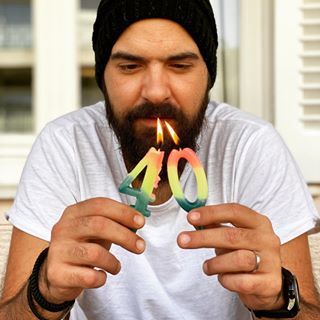 Go go it’s my birthday,we gon’ party like it’s my birthday..🎈🎈 #bday #mybirthday #forty #happy #happyyear #life #party #partyday #insta #photo #photobday #nk #nikoskaloudiscom #dj